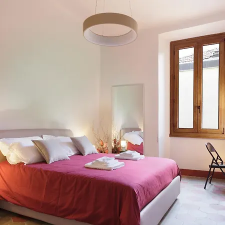 Bouquet Apartment